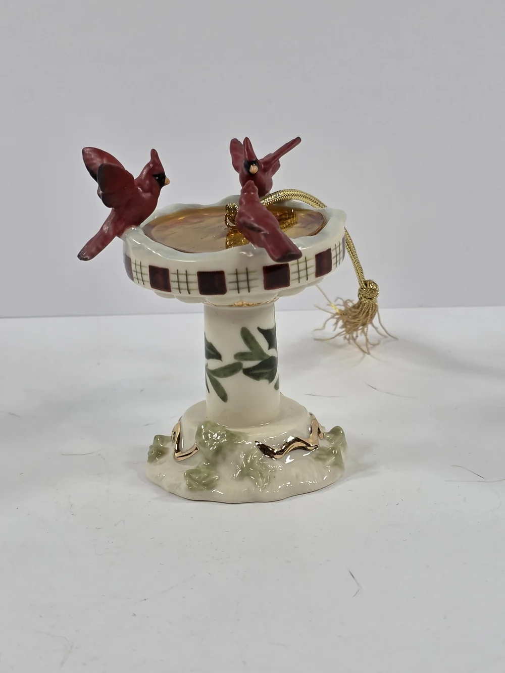 Lenox decorative birdbath